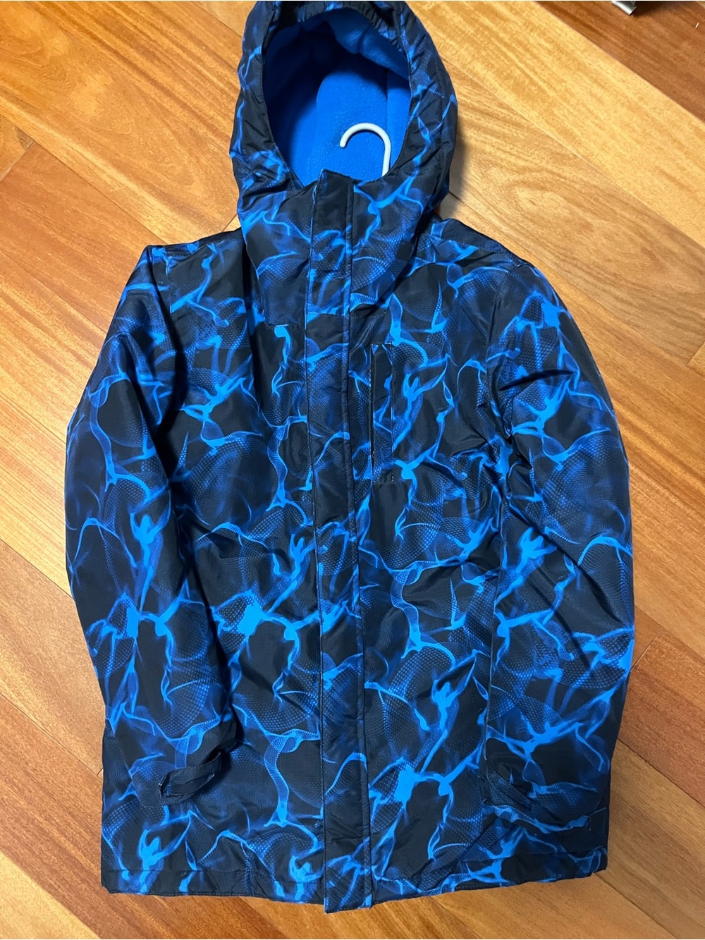 Children place Blue Patterned Hooded Puffer Jacket (Used Condition)